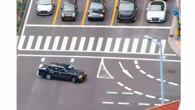 道路標示、右左折の方法、左折レーン