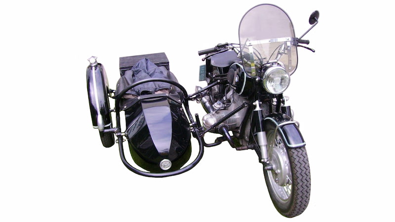 黒いサイドカー