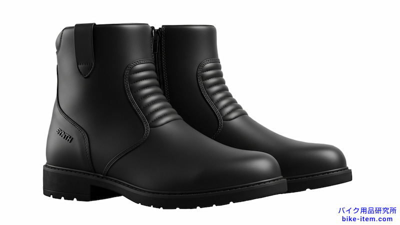 合成皮革のショートブーツ